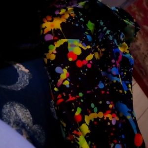 Paint splatter leggings